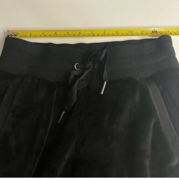 Athleta Double Cozy Karma Plush Joggers with Pockets size Small - Picture 7 of 7